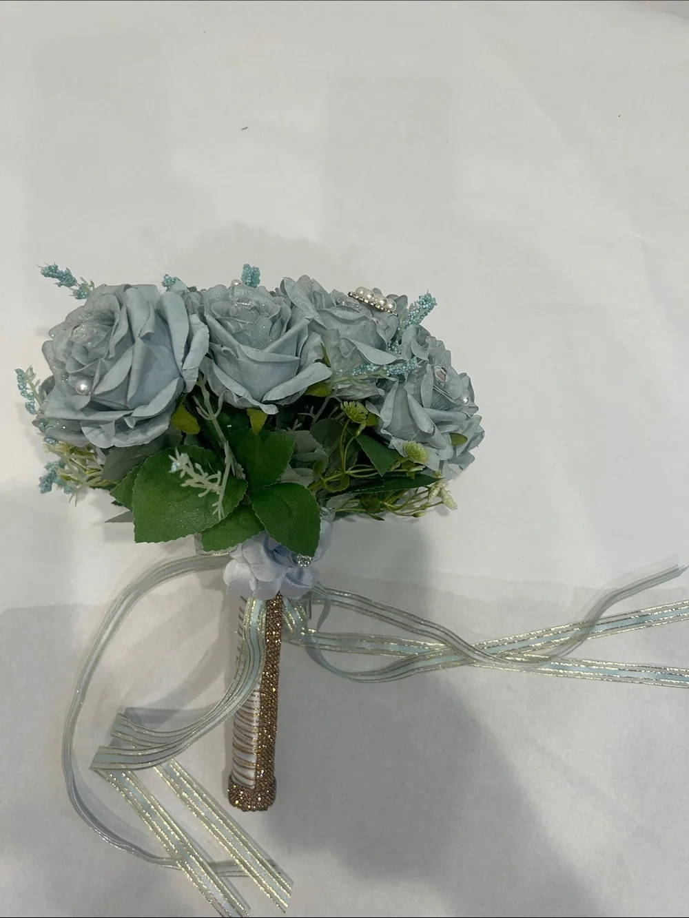 Handheld 15 Blue Rose Bouquet with Ribbon and Rhinestone Accent bridal nwot